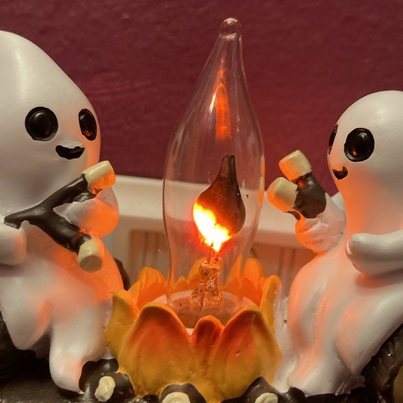 Ghost Night Light with Campfire Design - Picture 2 of 4